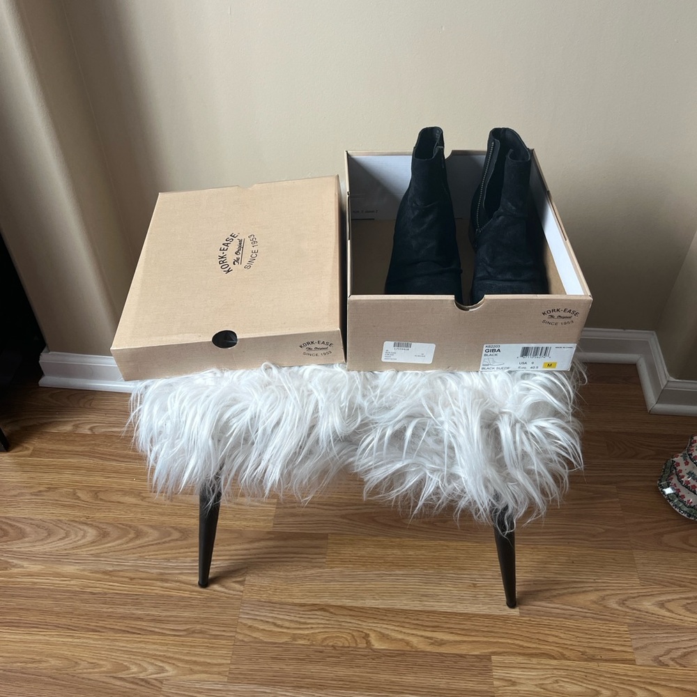 Kork-Ease Black Ankle Booties - Picture 8 of 9